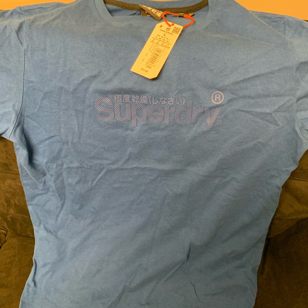 Boys superdry t shirt brand new